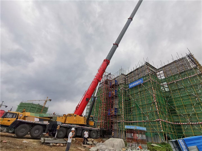 鸡东县短途转运 + 吊装一体，选随车吊还是汽车吊 + 货车？